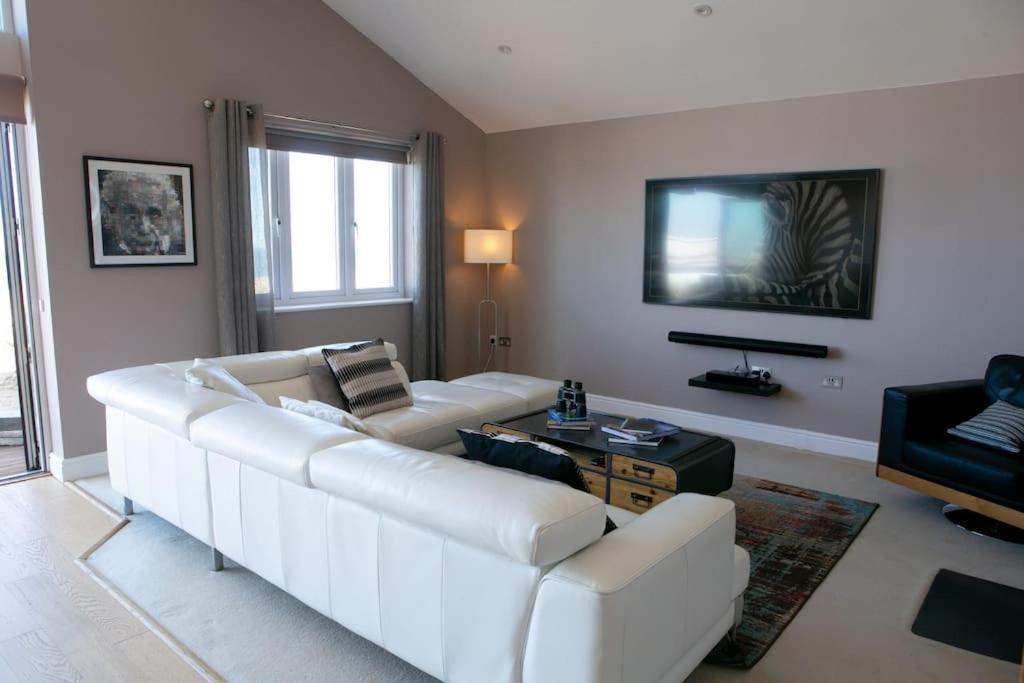 Wow I'M Living On The Beach. Luxury 4 Bed Sleeps 8 Pagham Dış mekan fotoğraf