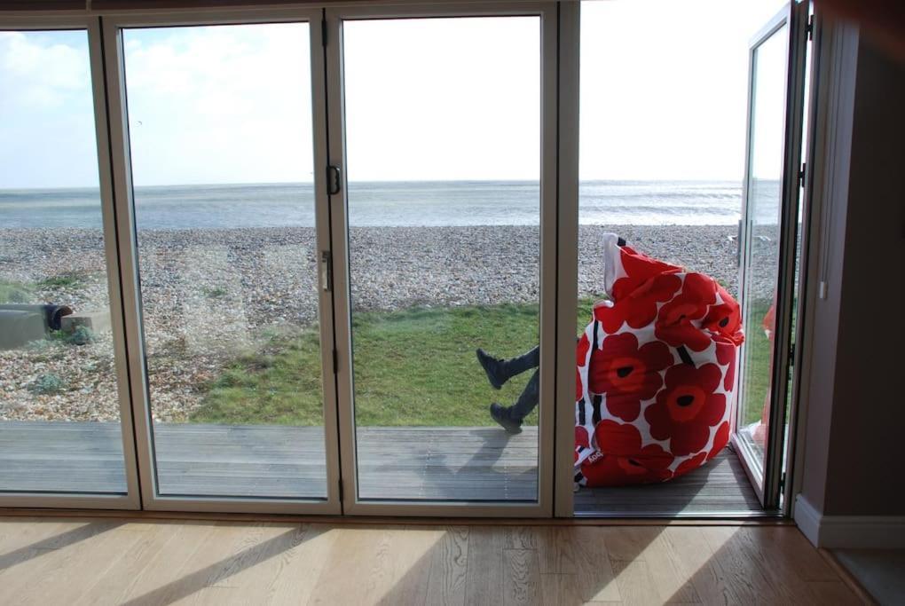 Wow I'M Living On The Beach. Luxury 4 Bed Sleeps 8 Pagham Dış mekan fotoğraf