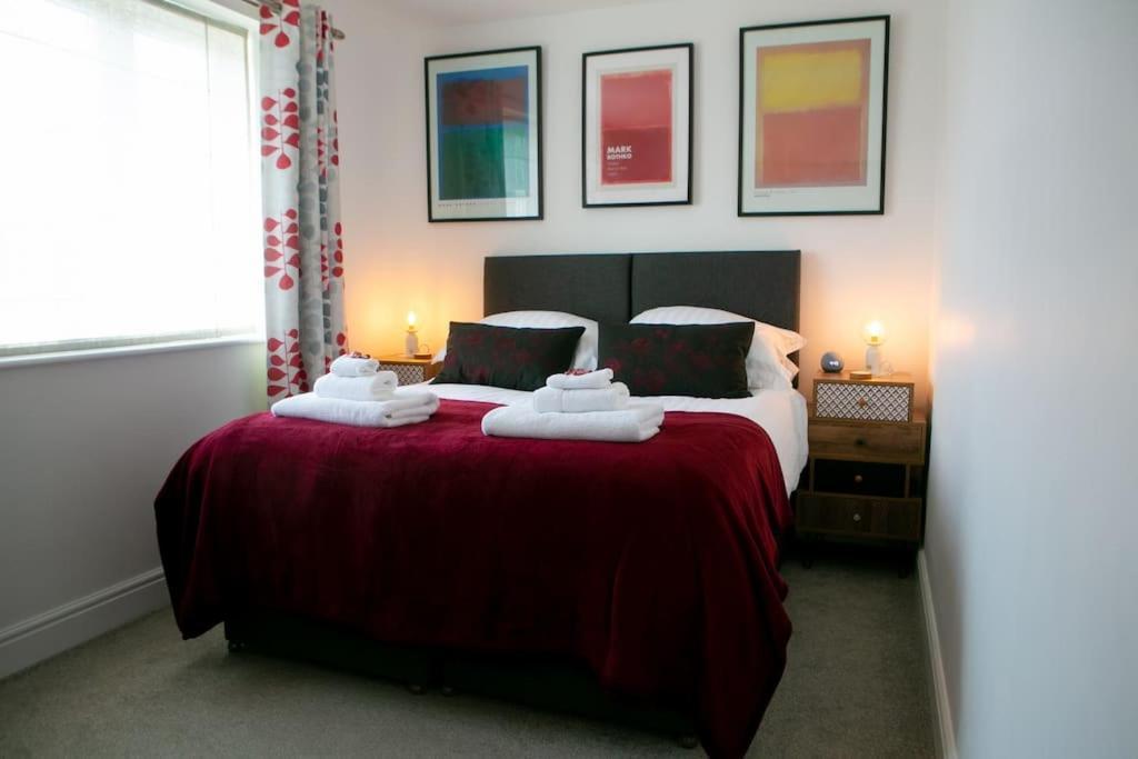 Wow I'M Living On The Beach. Luxury 4 Bed Sleeps 8 Pagham Dış mekan fotoğraf